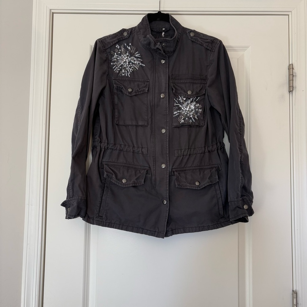 GAP Women’s Gray with Beaded Details Utility Jacket - Picture 2 of 8